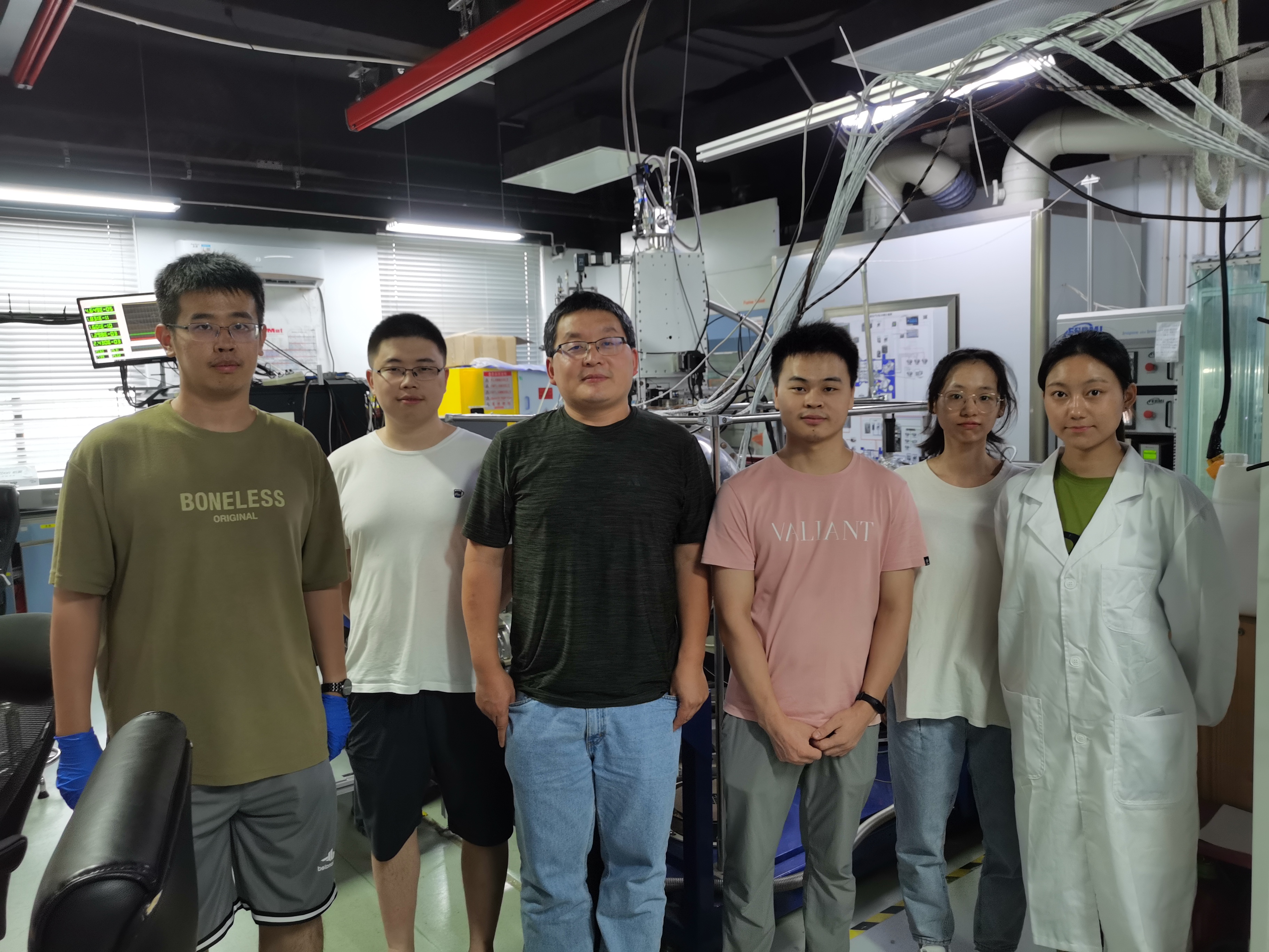Prof Cui-Zu Chang from The Pennsylvania State University visited MBE-Lab on July 22nd, 2024
